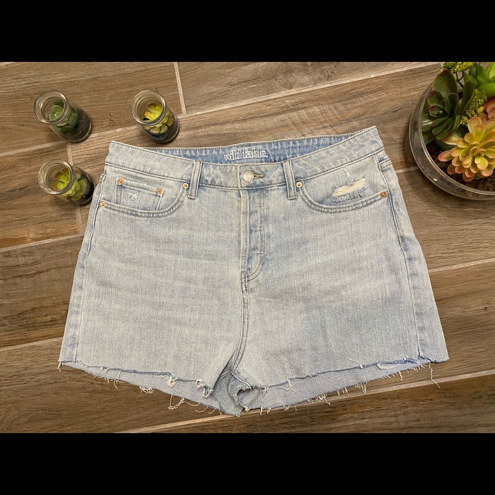 Wild Fable Hogh Rise Denim Shorts 4 Button Size 12